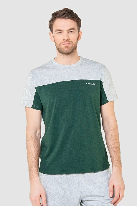 Серая футболка