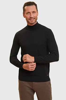 Черная водолазка