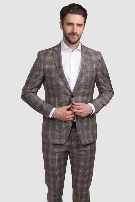 Коричневый пиджак в клетку.jpg