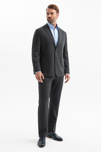 Костюм из трикотажной ткани Костюм из трикотажной ткани