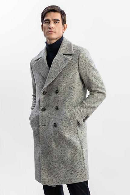 Двубортное пальто из смесовой шерсти Двубортное пальто из смесовой шерсти