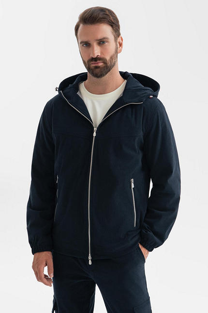 Куртка с капюшоном из вельвета Куртка с капюшоном из вельвета